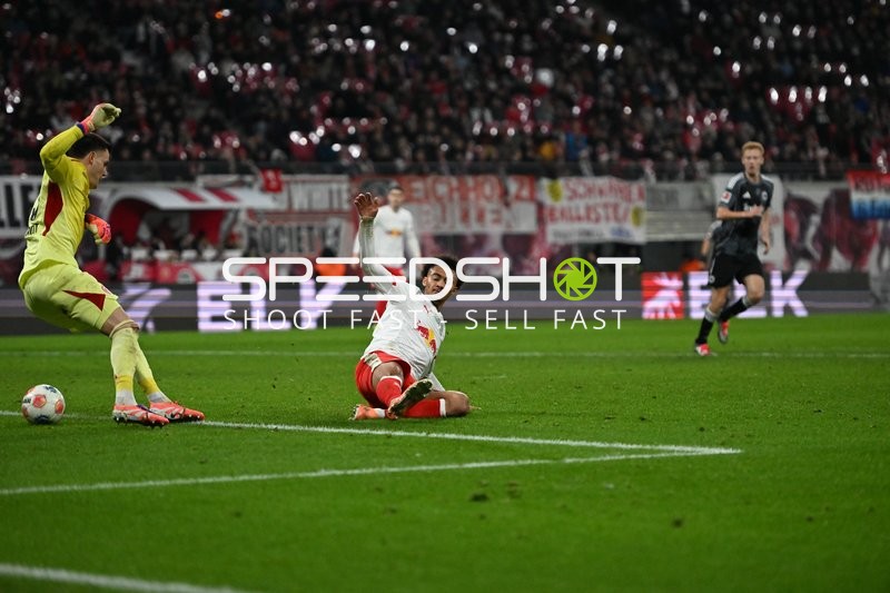 Zweikampf im Strafraum