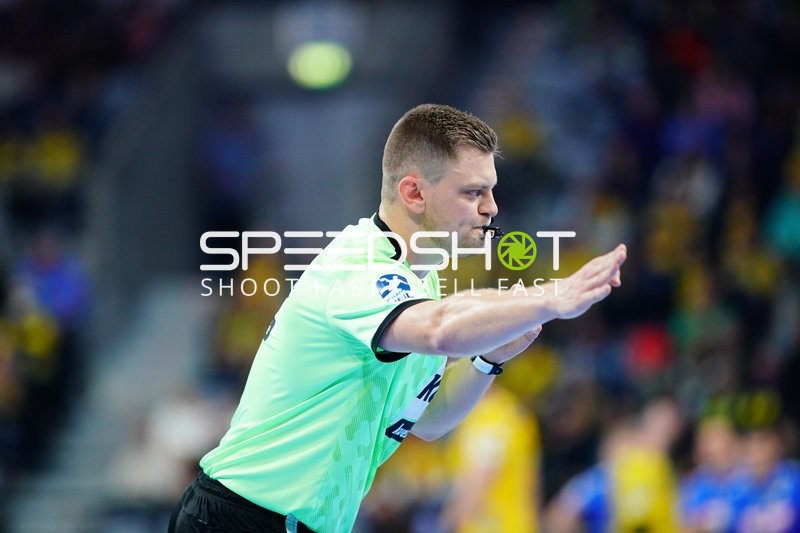 Schiedsrichter in Aktion