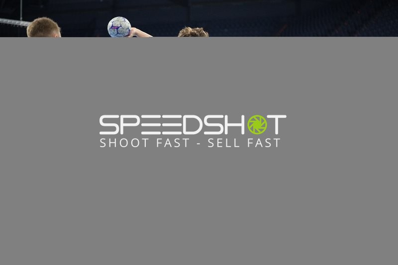 Handball-Szene mit Rhein Neckar Löwen und HC Erlangen