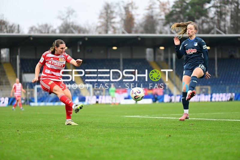 Ballkontrolle und Schuss