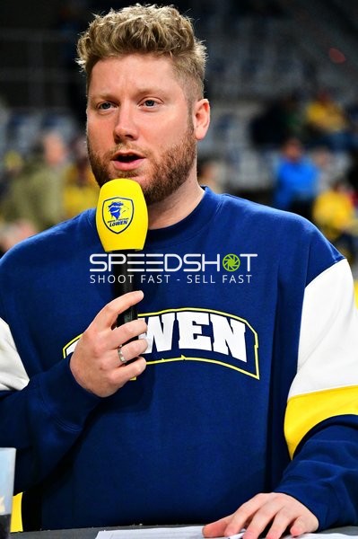 Kevin Gerwin (49; Rhein Neckar Löwen) bei der Moderation