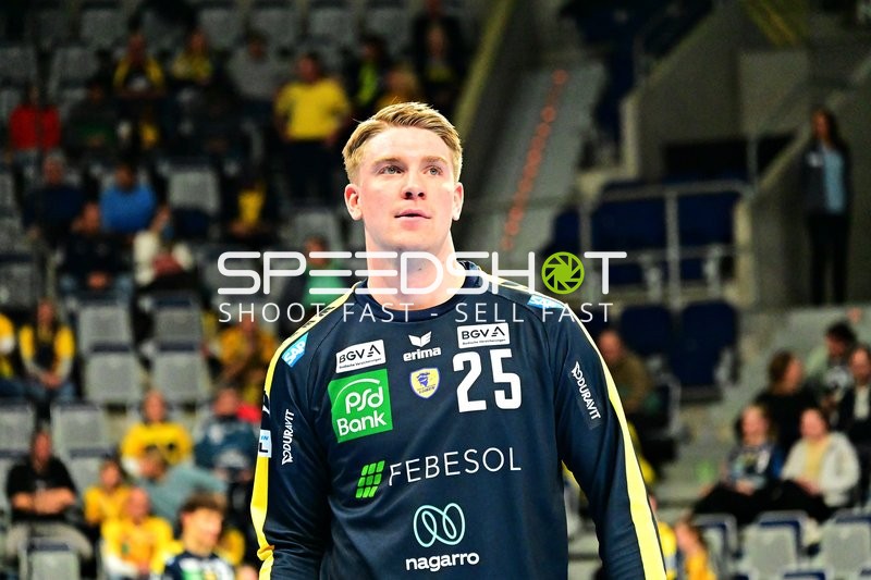 Marko Bezjak (25; HC Erlangen) in Szene