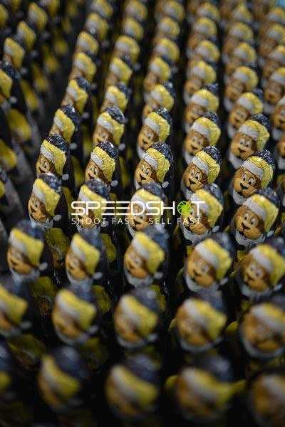 Schokoladenfiguren mit Löwenkopf