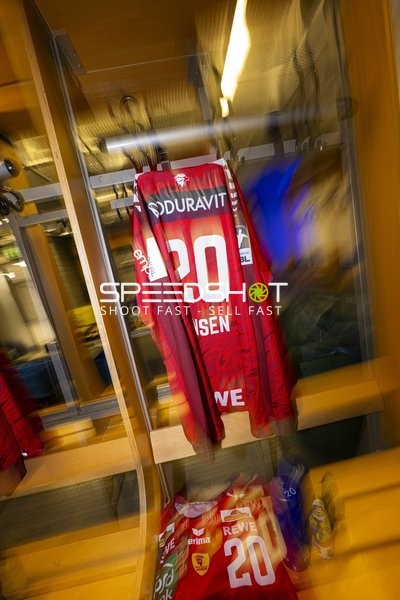 Handball-Szene mit Trikot 20