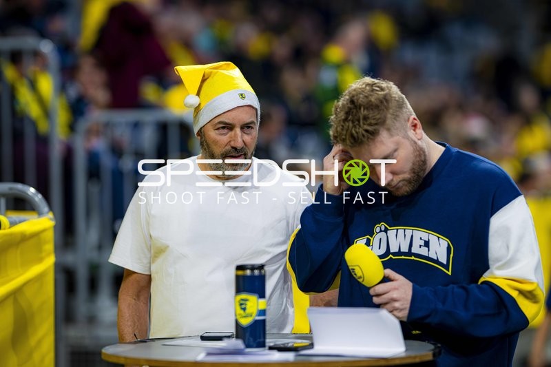 Kevin Gerwin (49; Rhein Neckar Löwen) bei Besprechung