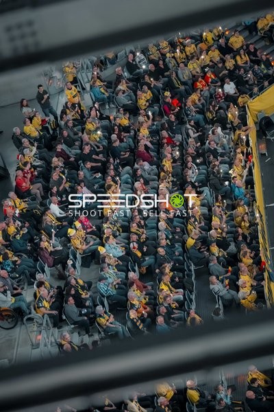 Fan-Szene in der SAP Arena