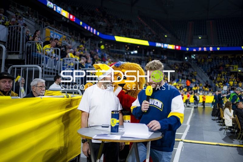 Kevin Gerwin (49; Rhein Neckar Löwen) bei Moderation