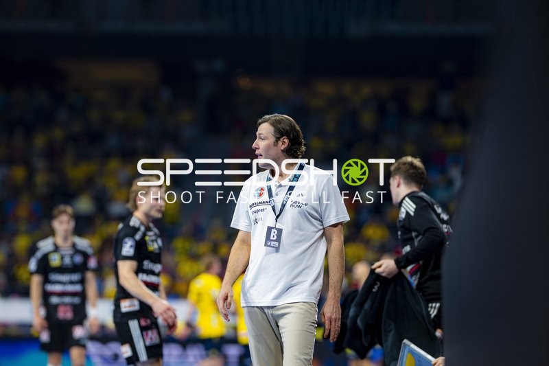 Szene mit Mariusz Dudek (0; HC Erlangen)