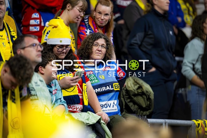 Fan-Szene in der SAP Arena