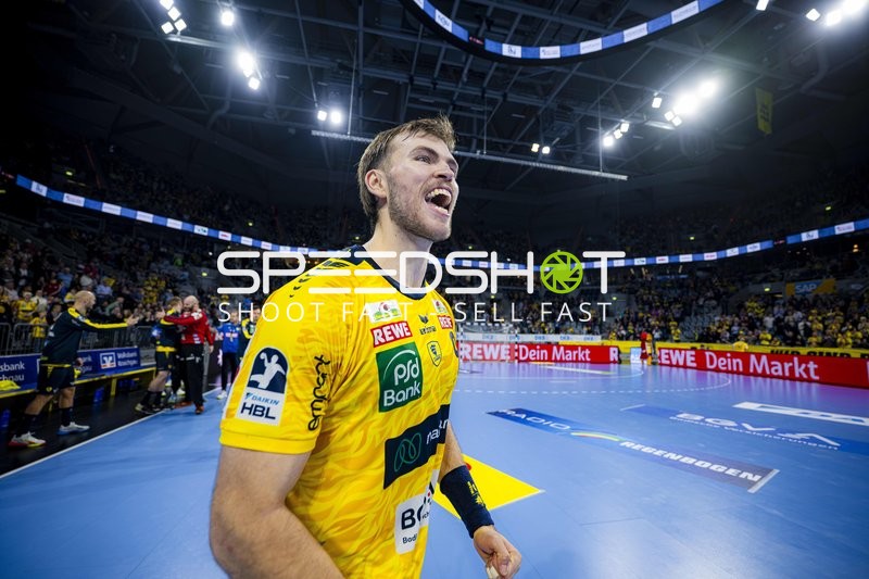 Steven Plucnar Jacobsen (9; Rhein Neckar Löwen) jubelt