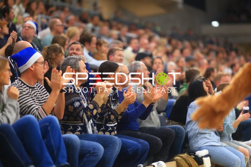 Fan-Szene in der Halle