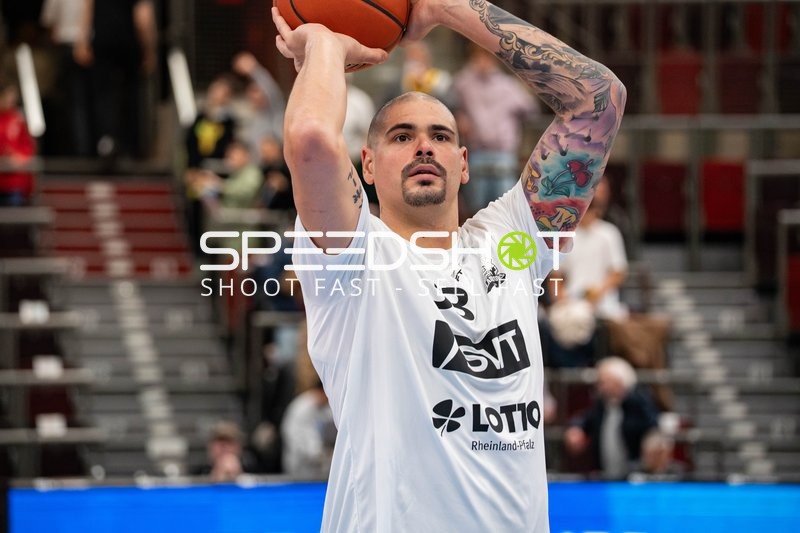 Maik Zirbes (33; Gladiators Trier) in Aktion