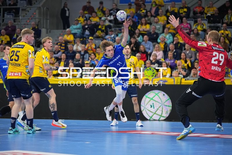 Mathis Häseler (11; VfL Gummersbach) mit Ball