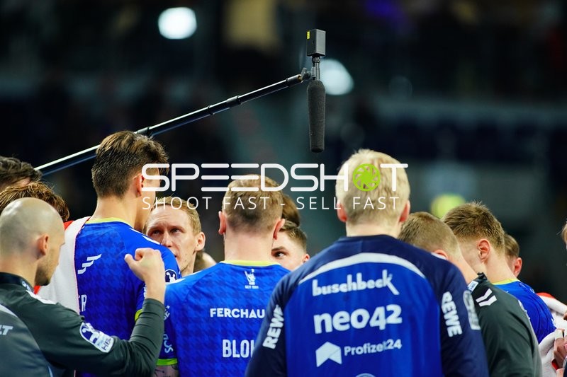 Tilen Kodrin (5; VfL Gummersbach) in Aktion