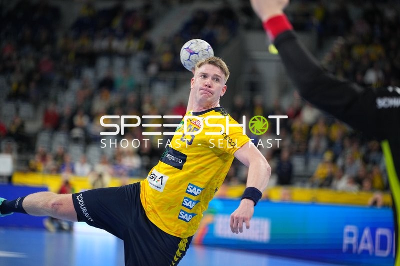 Haukur Thrastarson (25; Rhein Neckar Löwen) in Aktion