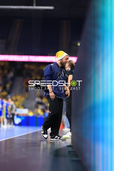 Personen am Spielfeldrand