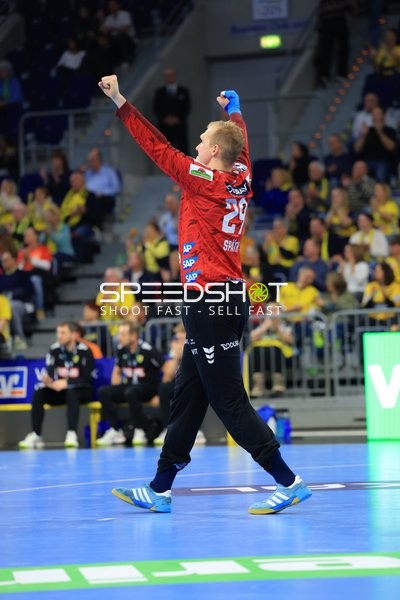 David Späth (29; Rhein Neckar Löwen) jubelt