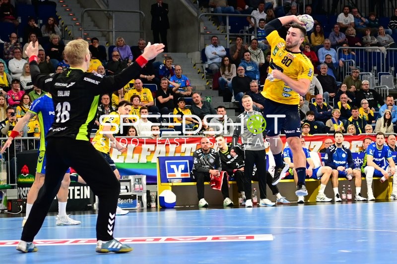 80; VfL Gummersbach in Aktion