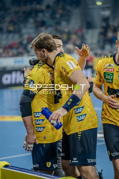 Jannik Kohlbacher (80; Rhein Neckar Löwen) in Aktion