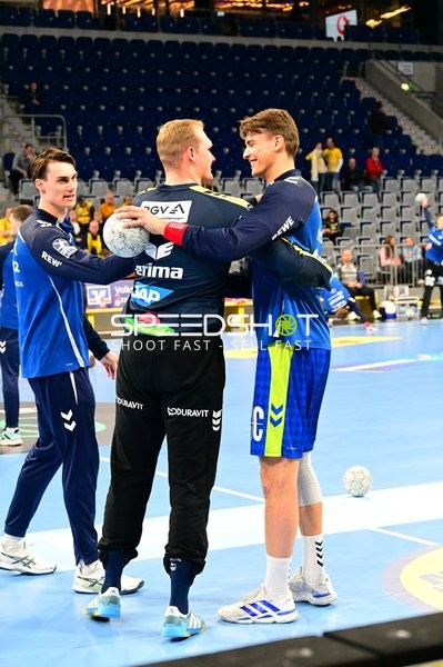 Miro Schluroff (15; VfL Gummersbach) in Aktion