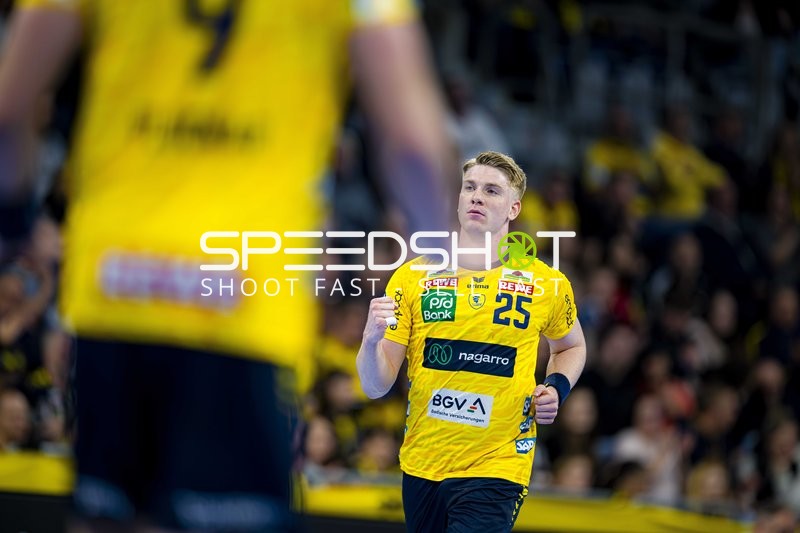 Haukur Thrastarson (25; Rhein Neckar Löwen) in Aktion