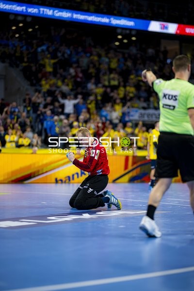 David Späth (29; Rhein Neckar Löwen) in Torwartaktion