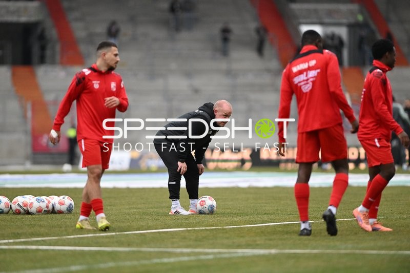 Spieler beim Aufwärmen