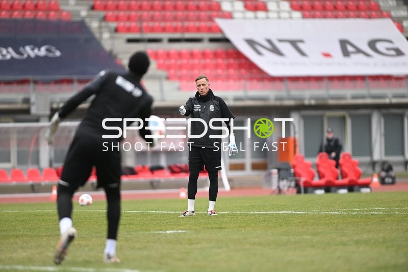 Torwarttraining auf dem Platz