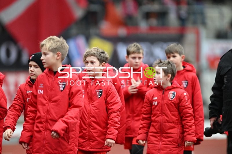 Junge Spieler in Aktion