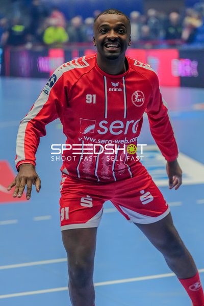 Sadou Ntanzi (91; MT Melsungen) in Aktion