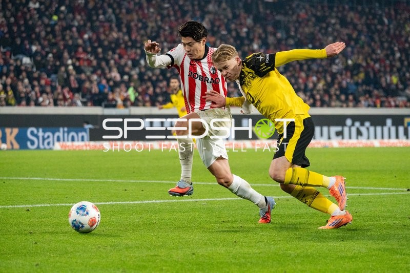 Zweikampf um den Ball