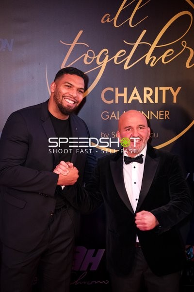 Networking beim Charity Gala Dinner