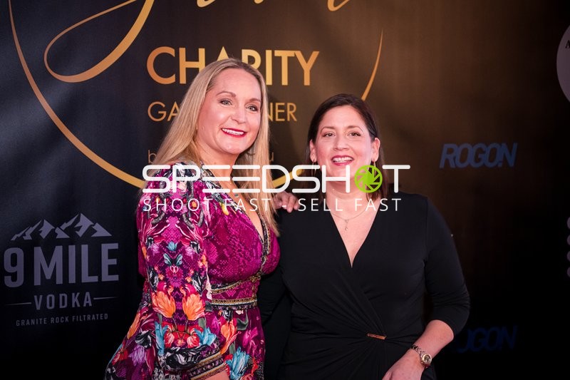 Networking beim Charity Gala Dinner