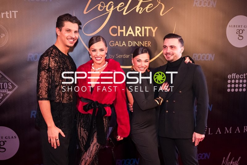 Networking beim Charity Gala Dinner