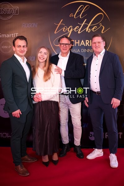 Networking beim All Together Charity Gala Dinner