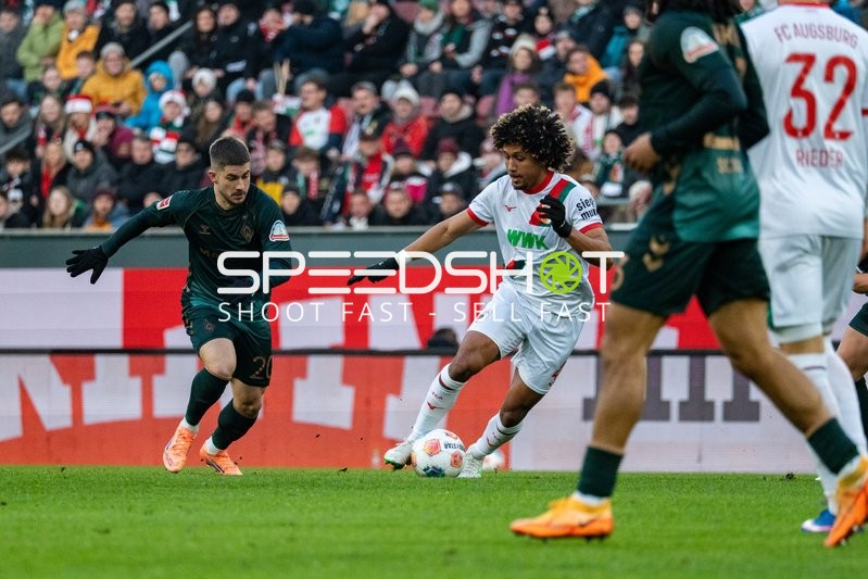 Zweikampf um den Ball