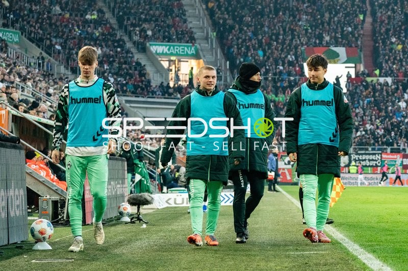 Spieler beim Aufwärmen