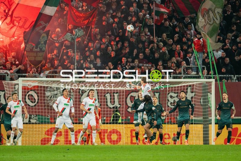 Spannende Torraumszene