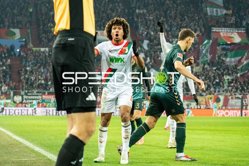 Spielszene mit Zweikampf