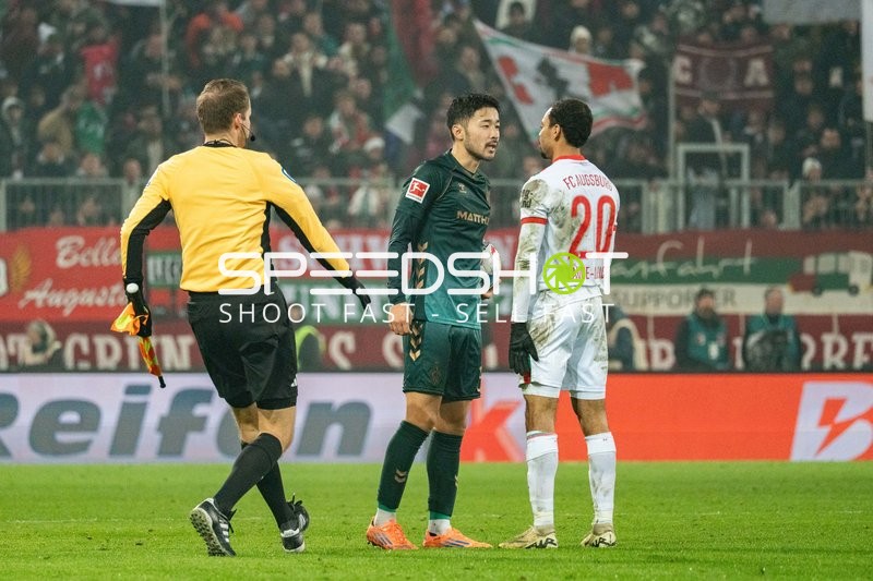 Diskussion auf dem Spielfeld