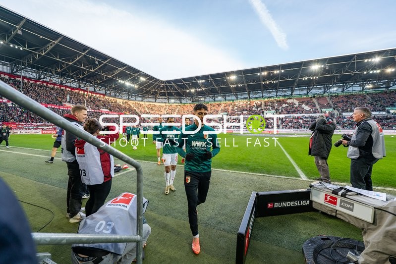 Spieler am Spielfeldrand