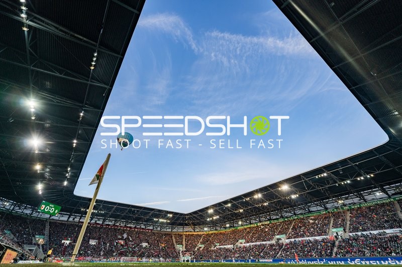 Volles Stadion in Augsburg