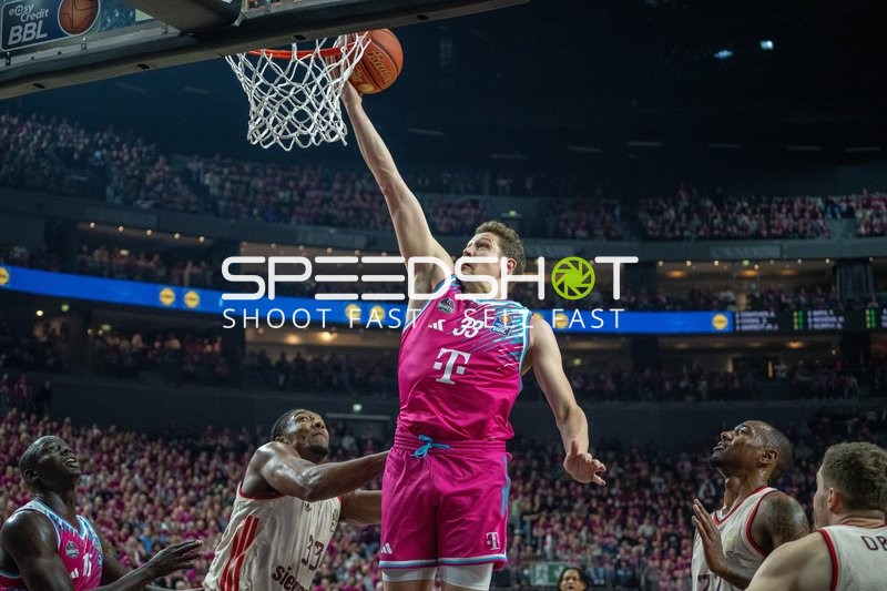 Patrick Heckmann (33; Telekom Baskets Bonn) in Aktion