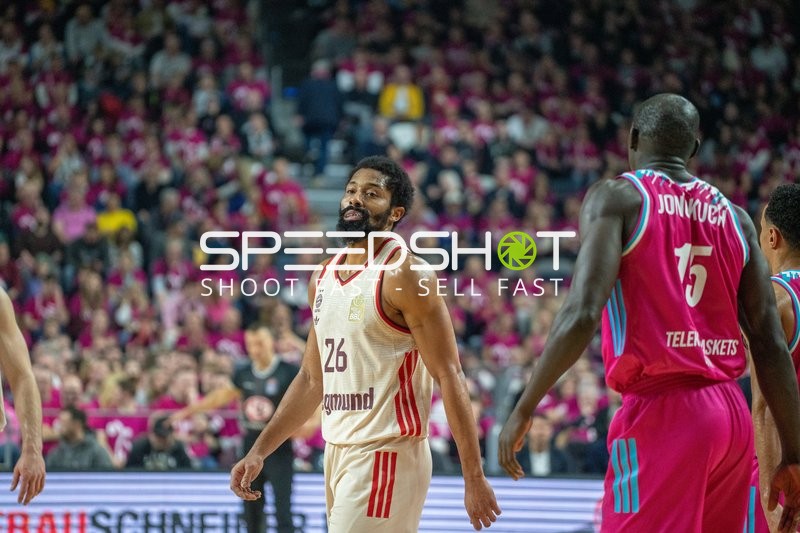 Spencer Dinwiddie (26; FC Bayern Basketball) in Basketball-Szene