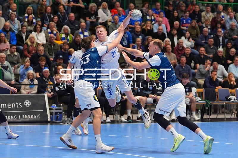 Niels Versteijnen (25; TBV Lemgo) in Aktion