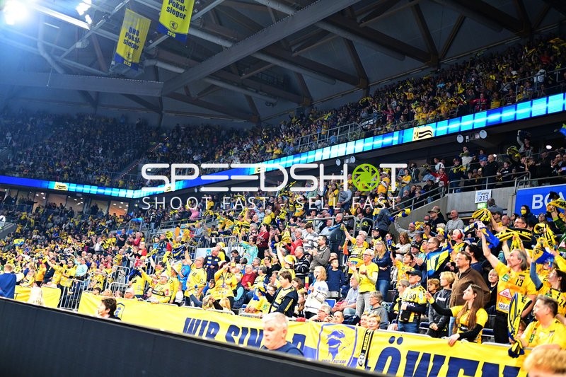 Fan-Szene in der SAP Arena