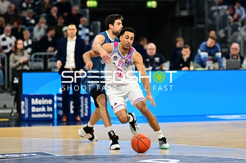 Spielaktion mit Joel Aminu (21; Telekom Baskets Bonn) und Mateo Seric (21; MLP Academics Heidelberg)