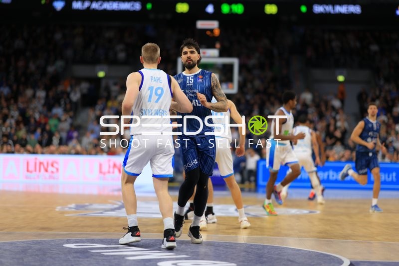 Spielaktion mit Marcel Keßen (15; MLP Academics Heidelberg)