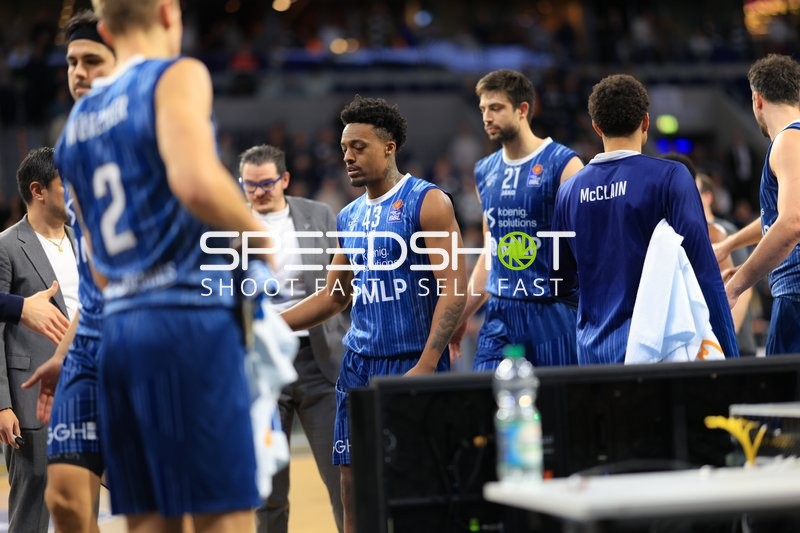 Szene mit Erol Ersek (11; MLP Academics Heidelberg) und Mateo Seric (21; MLP Academics Heidelberg)