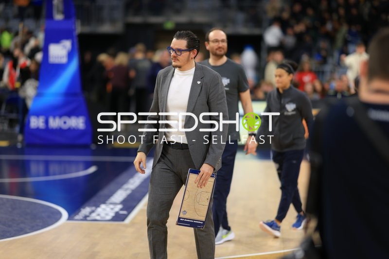 Szene mit Johannes Hübner (997; MLP Academics Heidelberg) und Carlo Finetti (998; MLP Academics Heidelberg)